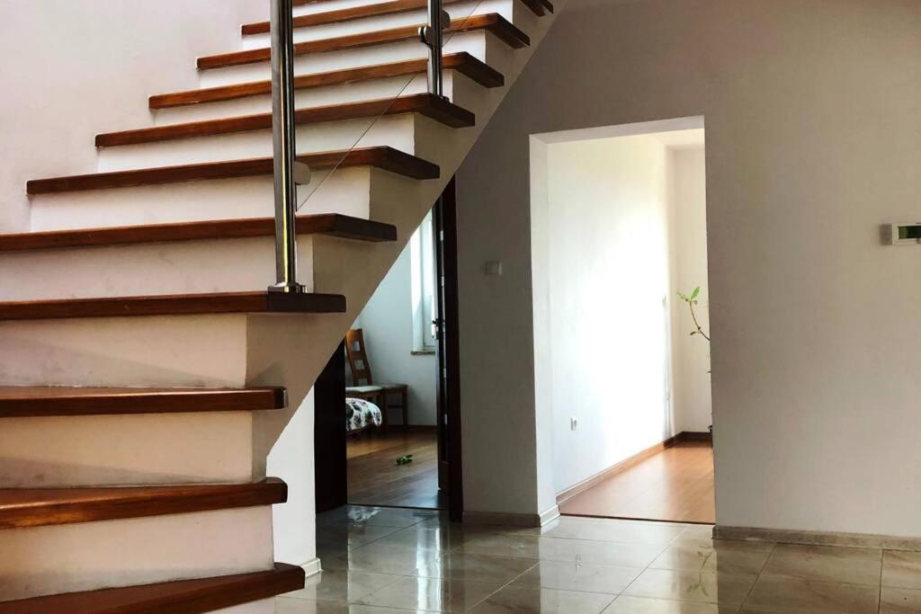 Dom Na Wzgorzu Z Pieknymi Widokami. Miejsce Tropie Villa Exterior photo